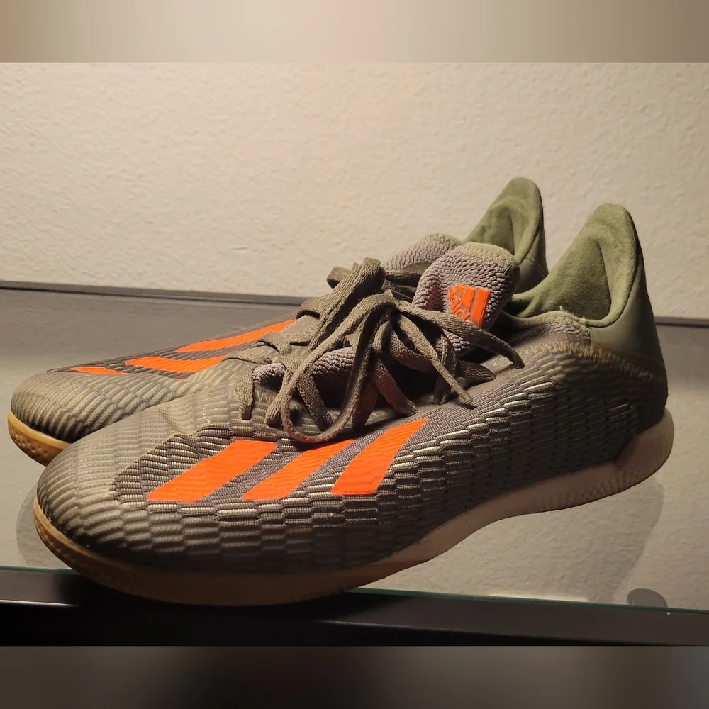 Addidas mens X 19.3 soccer cleats. Size 7.5 . Used